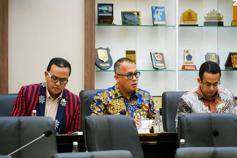 (Pleno) Pengambilan keputusan atas hasil Pengharmonisasian, Pembulatan dan Pemantapan Konsepsi R (2).jpg