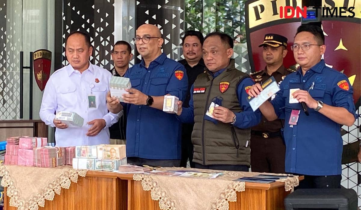 Kejagung Sita Rp11 M, Emas hingga Sertifikat Kebun Sawit dari Produser