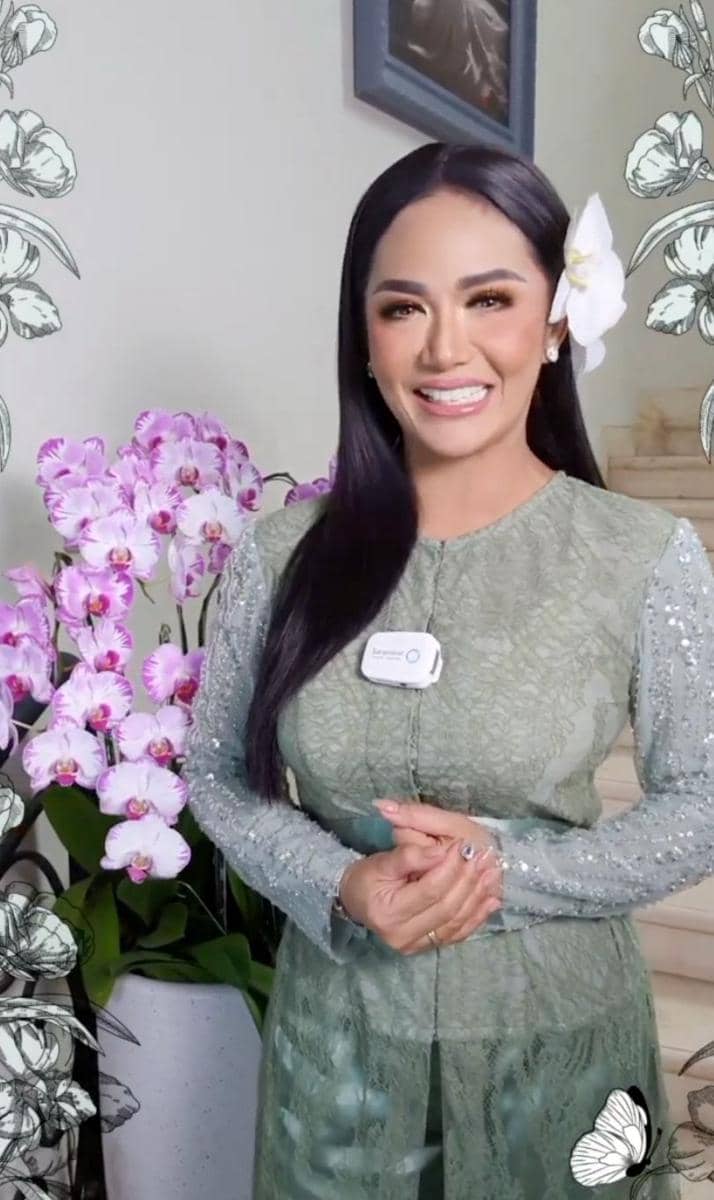 Gaya Krisdayanti di Hari Kartini Tahun ke Tahun