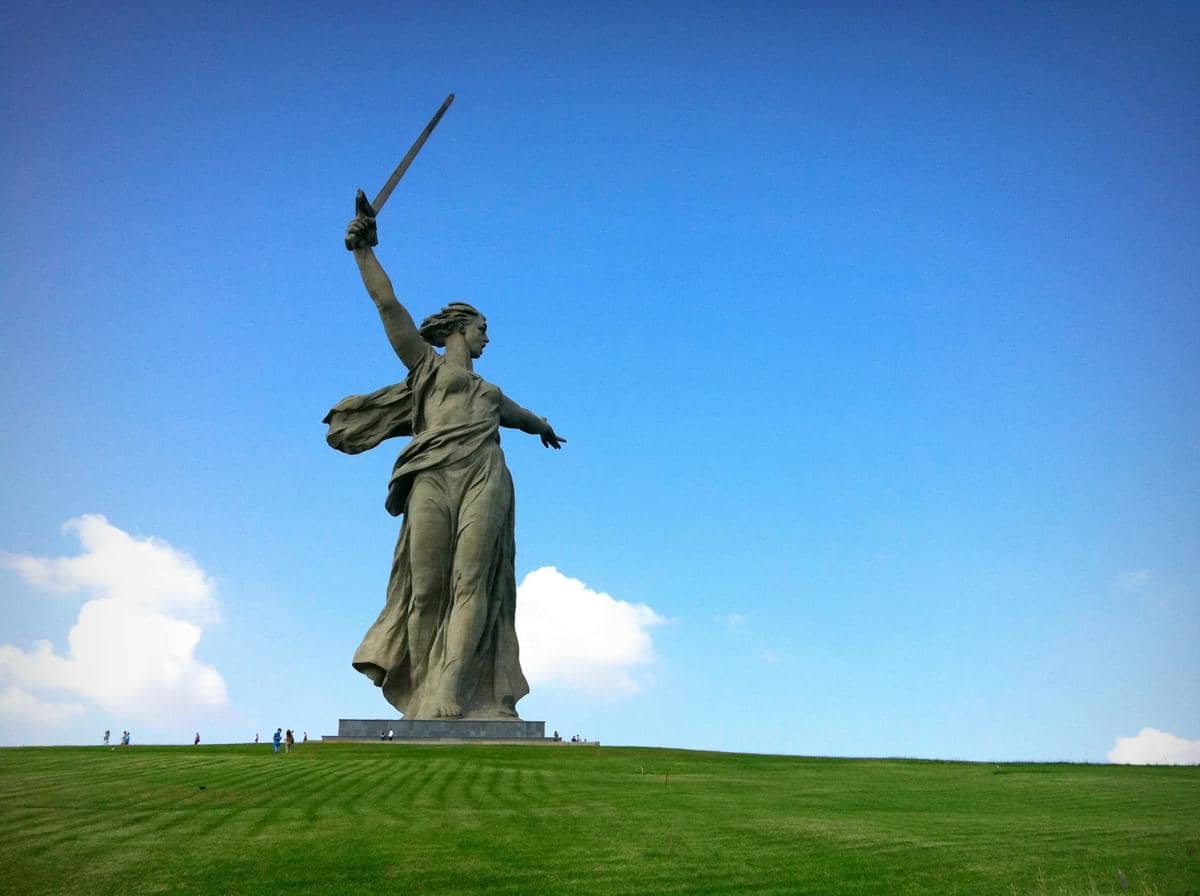 5 Fakta The Motherland Calls, Patung di Volgograd Seberat 8.000 Ton