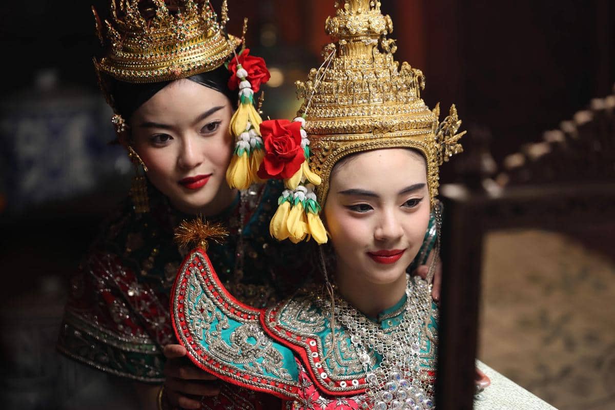 Sinopsis dan Jadwal Tayang Drama Thailand The Bangkok Red Opera