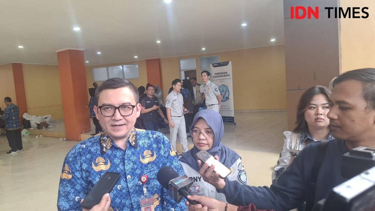 Berly Natakusumah usai apel bersama pegawai pajak