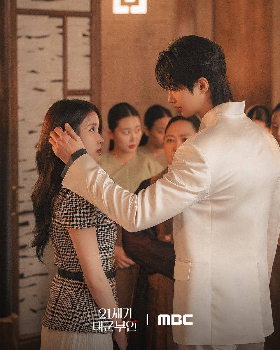 cuplikan drama Perfect Crown