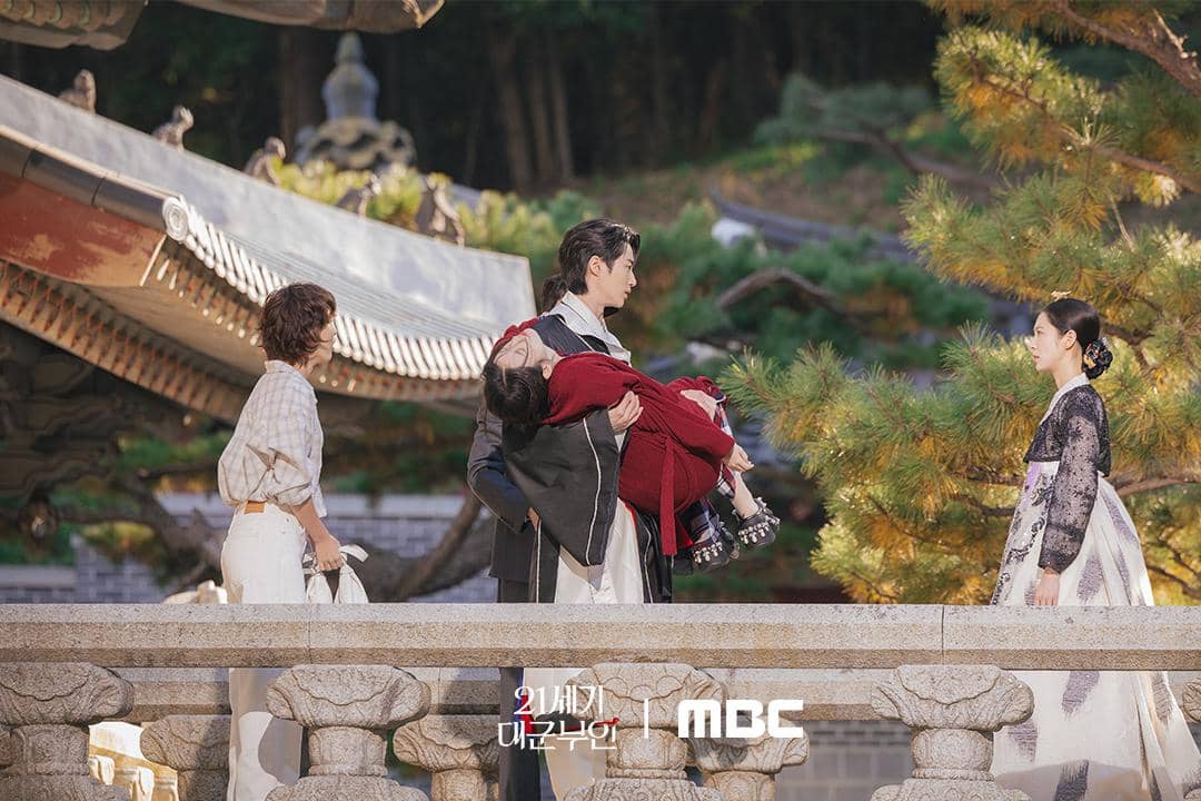 cuplikan drama Perfect Crown