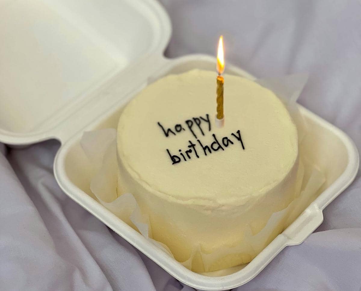 ilustrasi bento cake