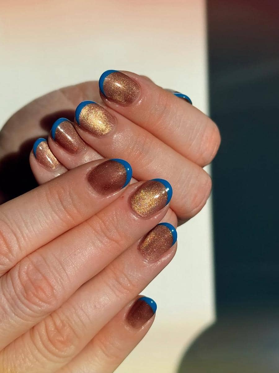 ide velvet nails yang simpel dan elegan