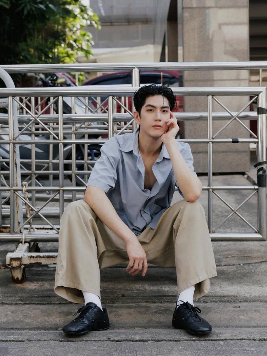 OOTD Sneakers ala Sea Tawinan