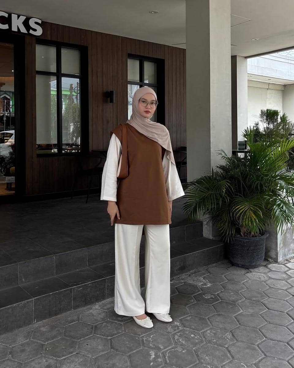 OOTD Nuansa Cokelat ala Lutvy Putri