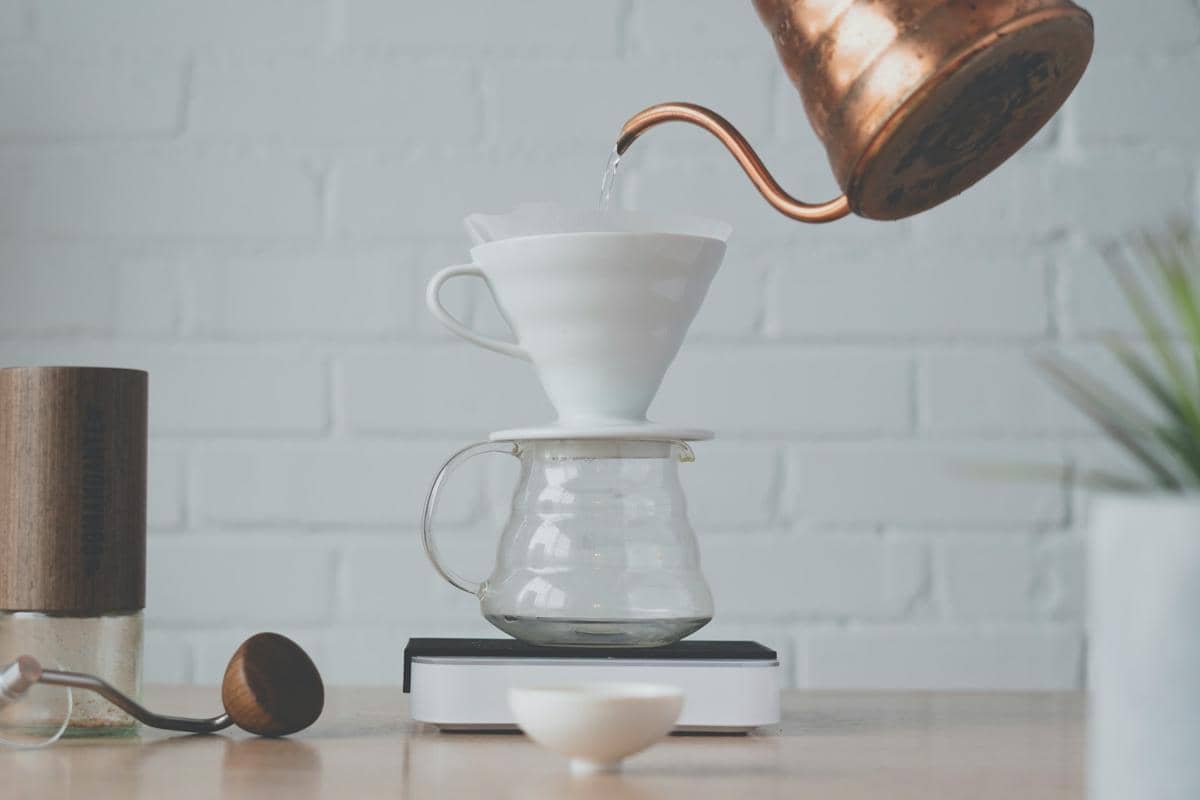 ilustrasi pembuatan kopi V60