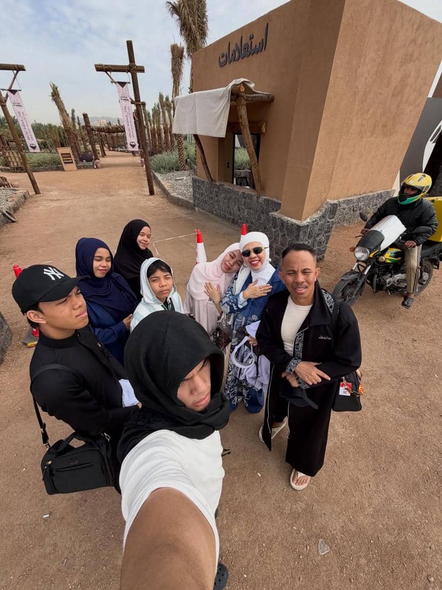 Gen Halilintar jalan-jalan dari Masjid Nabawi ke Masjid Quba