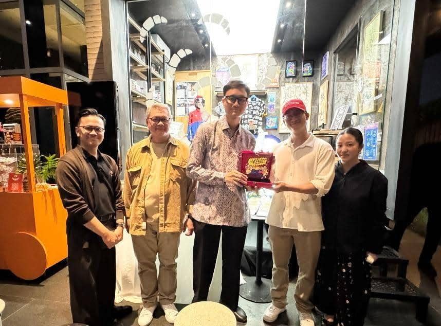 Dukung Industri Kreatif, JNE Jadi Official Logistics Partner di Let Them Eat Art