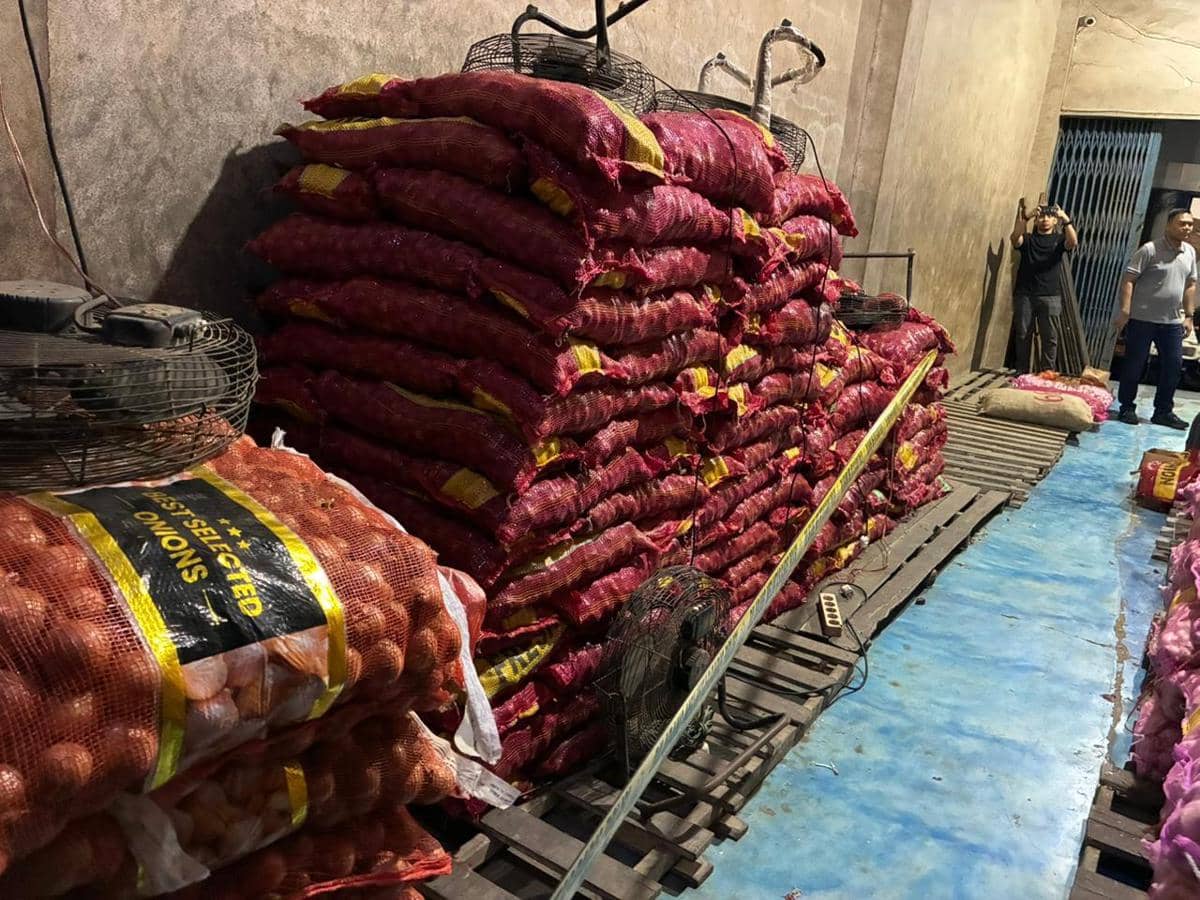 Bareskrim Bongkar Praktik Impor Ilegal Komoditas Pangan di Pontianak