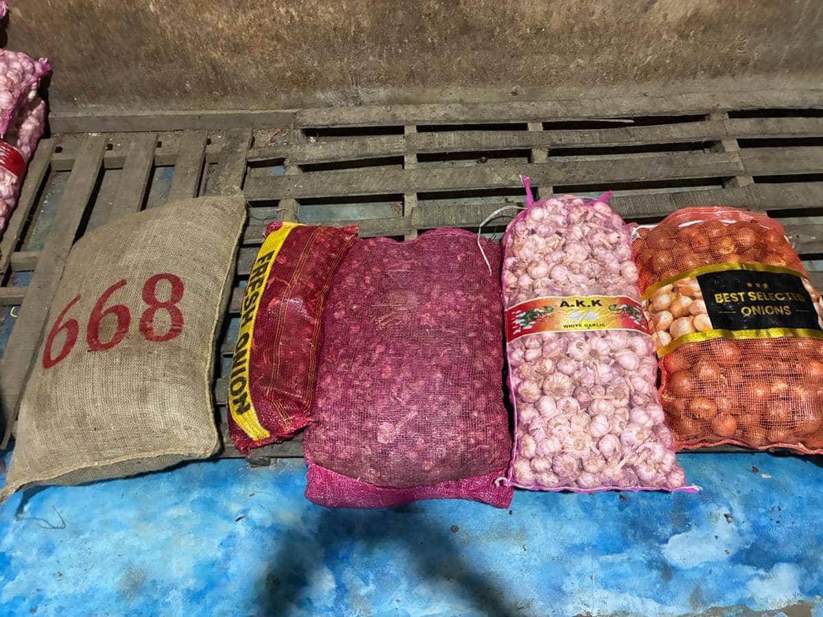 Bareskrim Bongkar Praktik Impor Ilegal Komoditas Pangan di Pontianak