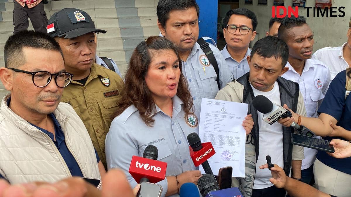 Feri Amsari Dilaporkan ke Polda Metro Atas Dugaan Penyebaran Hoaks 