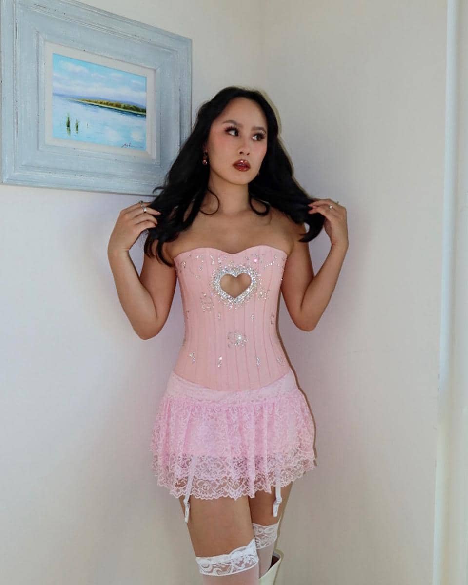 OOTD Konser ala Yuyi Chua, Ada untuk Coachella