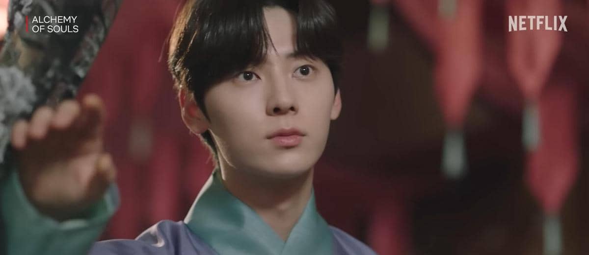 cuplikan Hwang Min Hyun di drama Alchemy of Souls Part 2