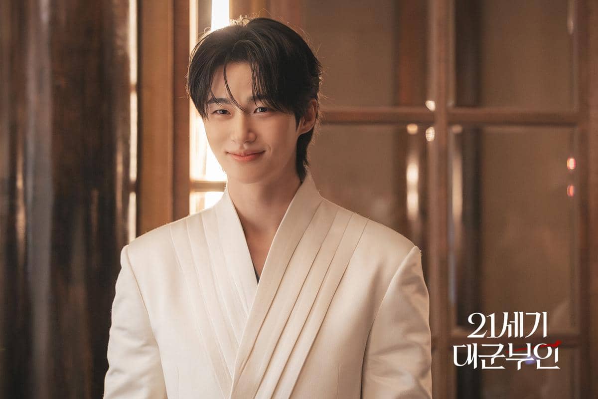 cuplikan drama Perfect Crown 