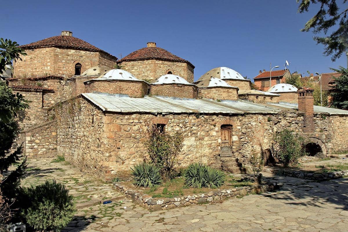 potret rumah batu di Prizren