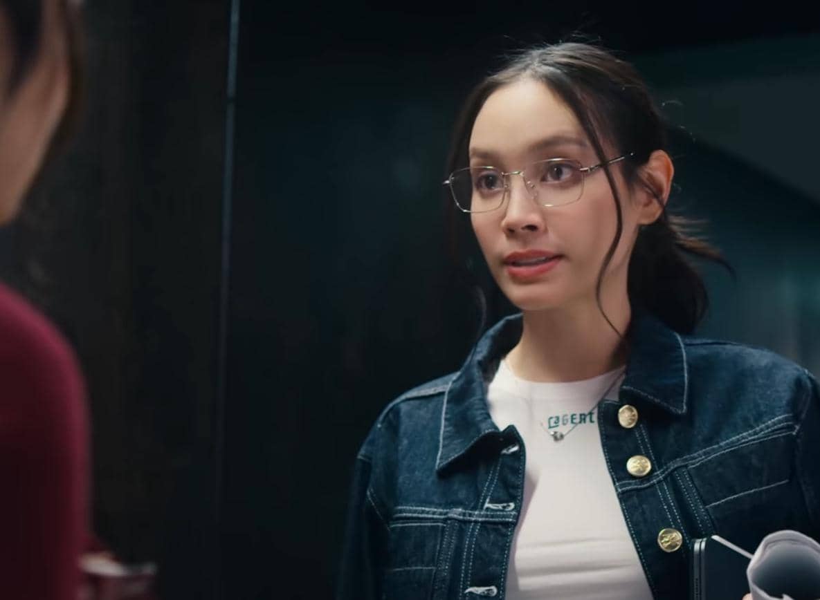 7 Fakta Peran Pim Pimjira dalam Drama GL Thailand Built in Love