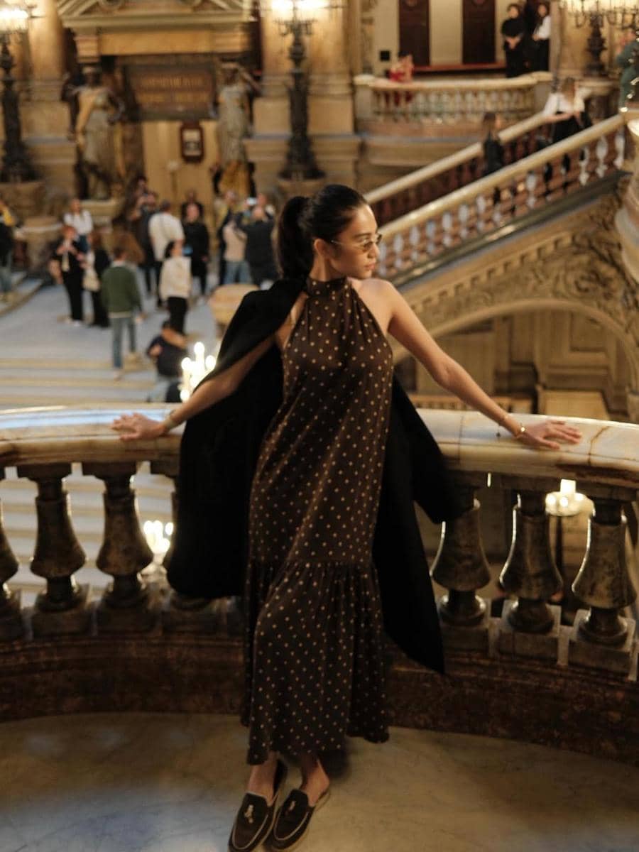 Azizah Salsha ke Palais Garnier di Paris