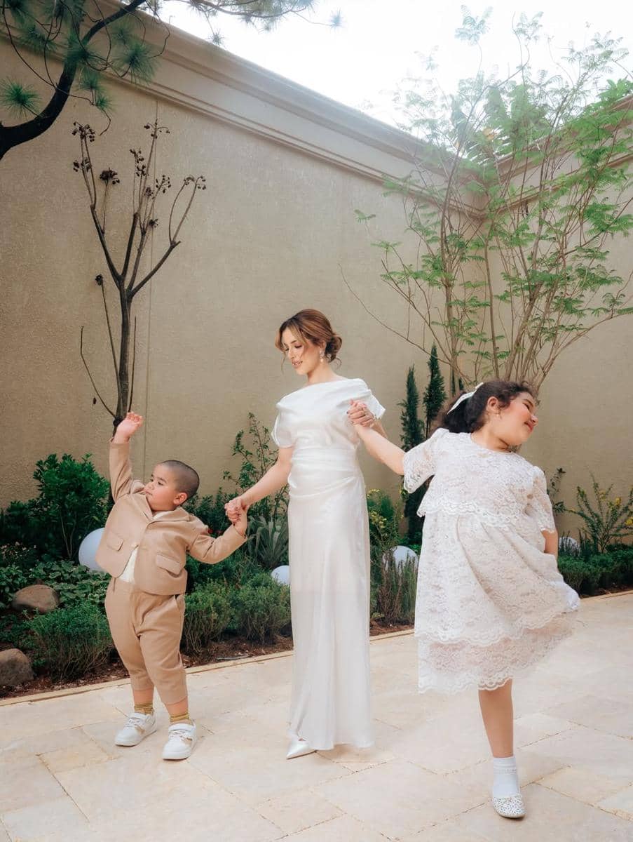 Photoshoot Tasya Farasya dengan anak dan kucing kesayangan