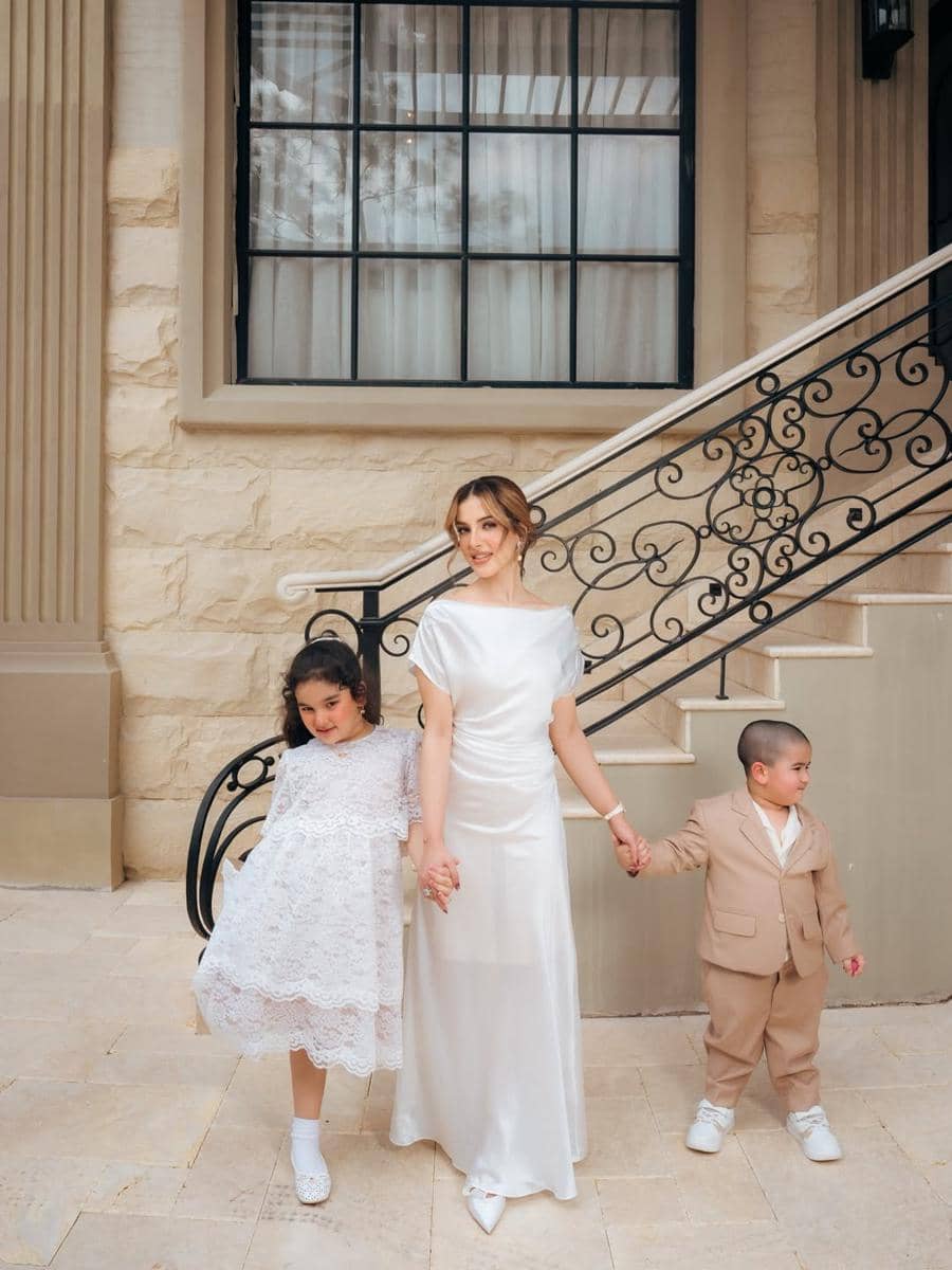 Photoshoot Tasya Farasya dengan anak dan kucing kesayangan