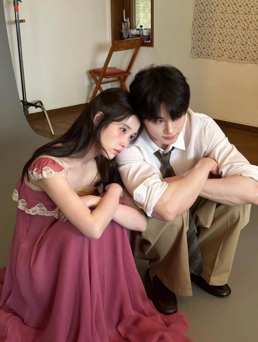IU dan Byeon Woo Seok di KDrama Perfect Crown