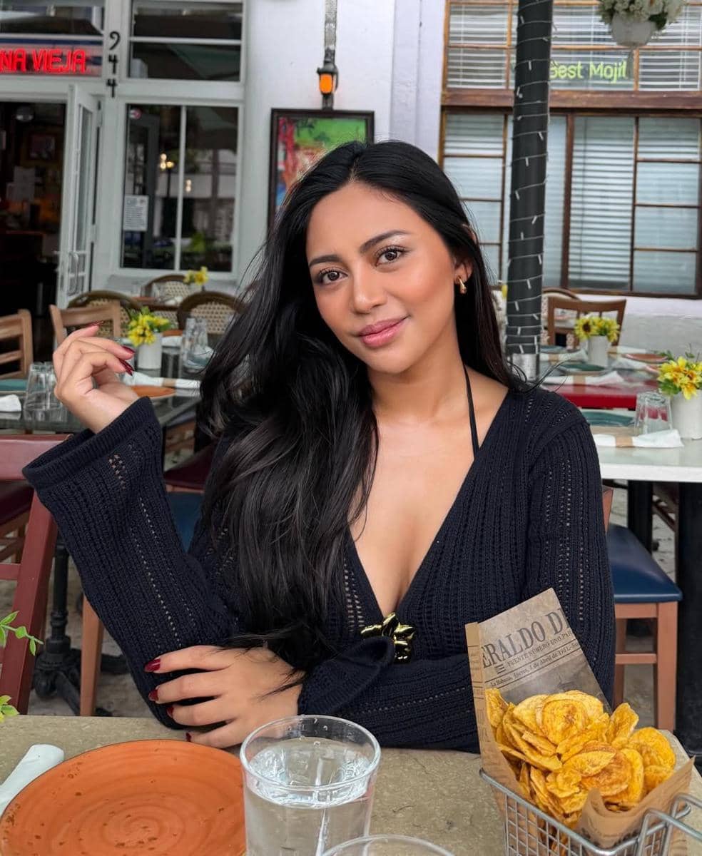 Rachel Vennya liburan