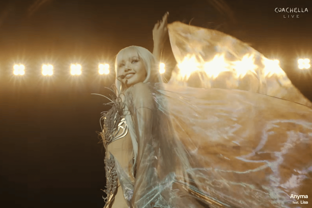 7 Highlight Penampilan Lisa BLACKPINK di Coachella Bareng Anyma