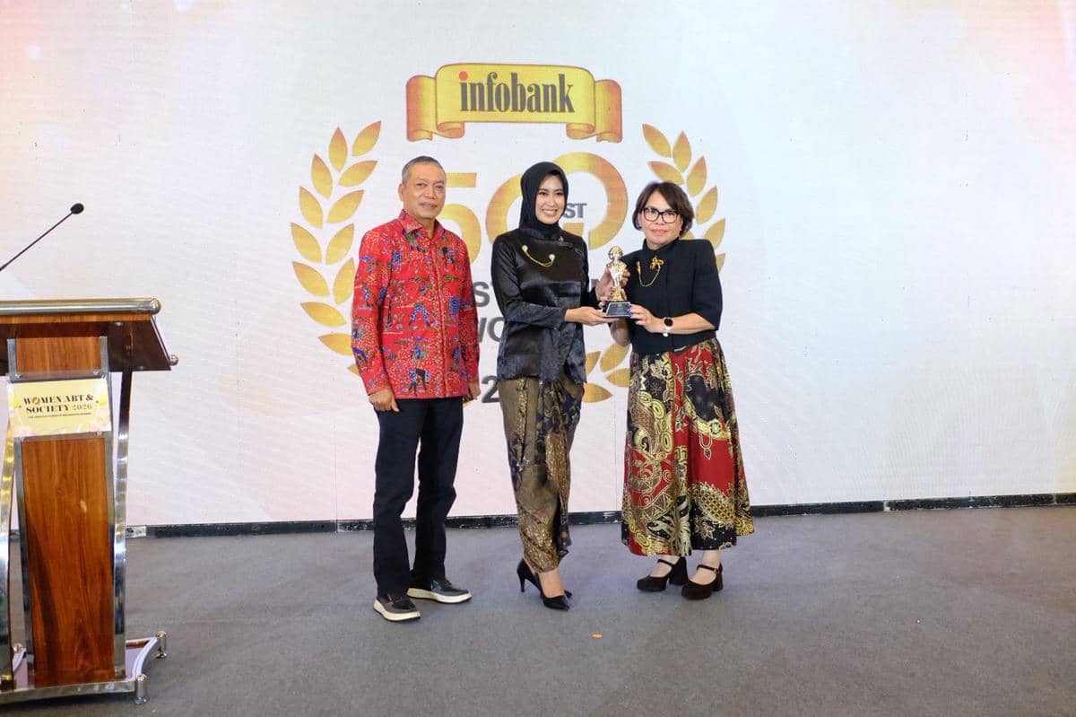 Wakil Walikota Solo Raih Penghargaan Most Outstanding Women 2026