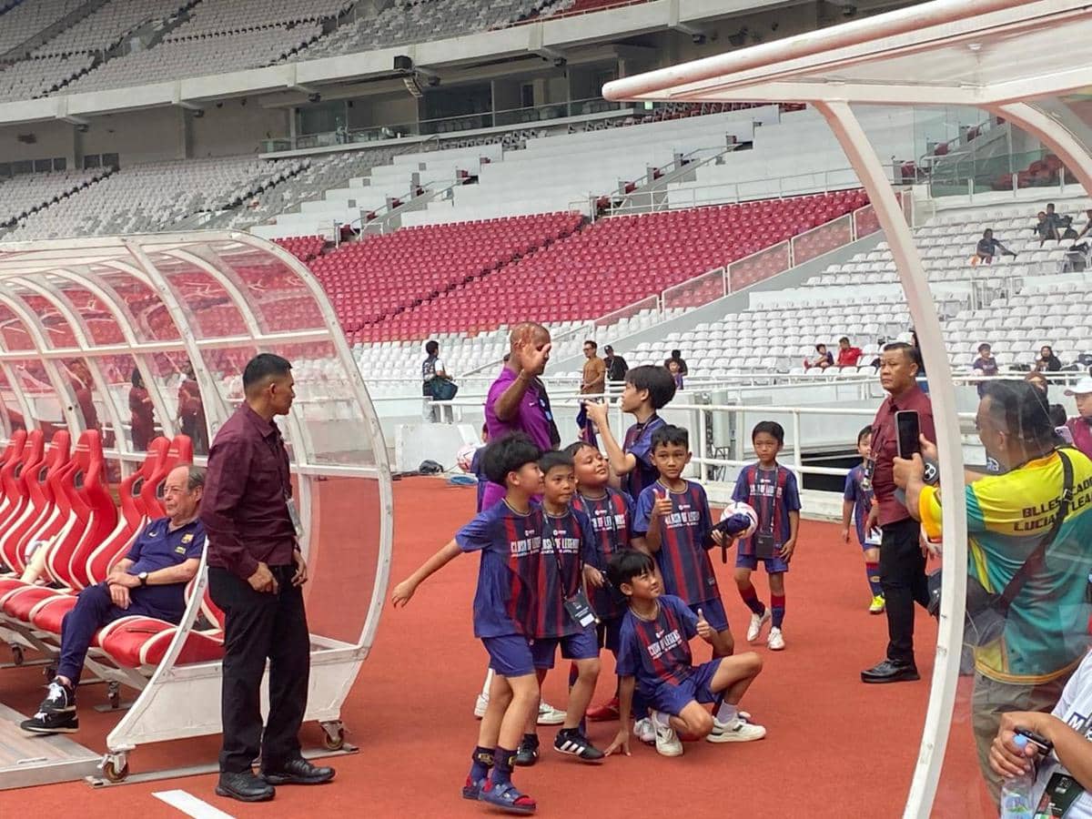 Akhirnya Melihat Lagi Wujud Seorang Patrick Kluivert di Indonesia 