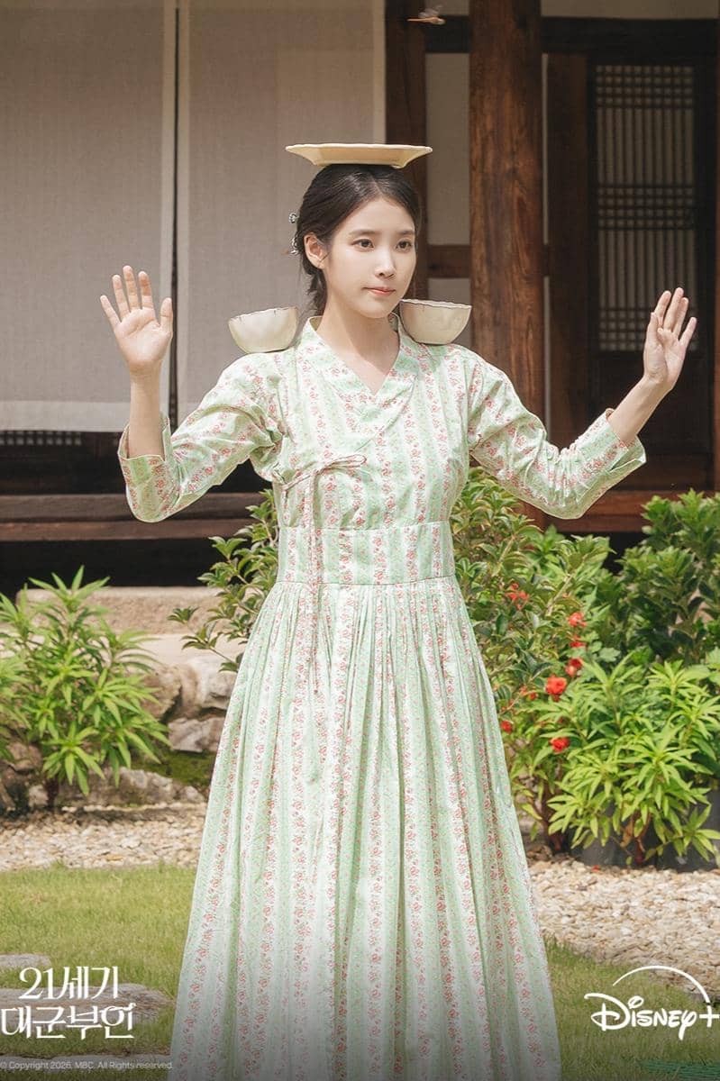 still cuts Perfect Crown 