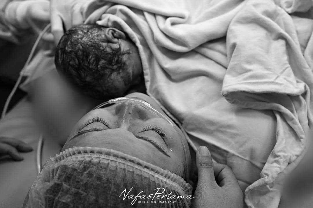 Adik Ayu Ting Ting Melahirkan Anak Ketiga