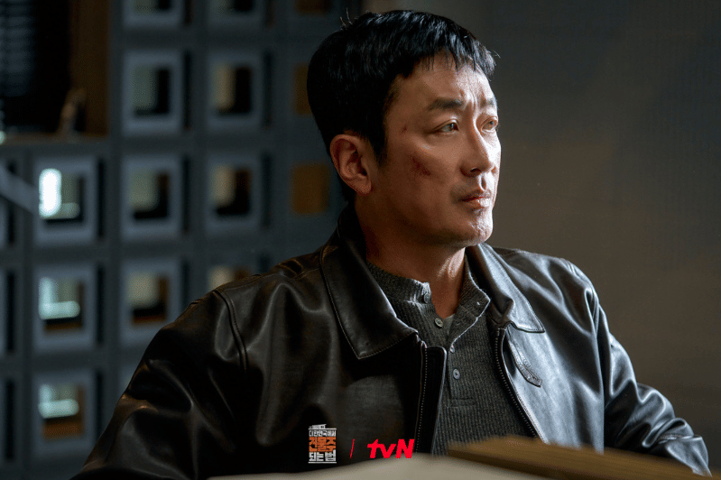 Ha Jung Woo di drama Mad Concrete Dreams