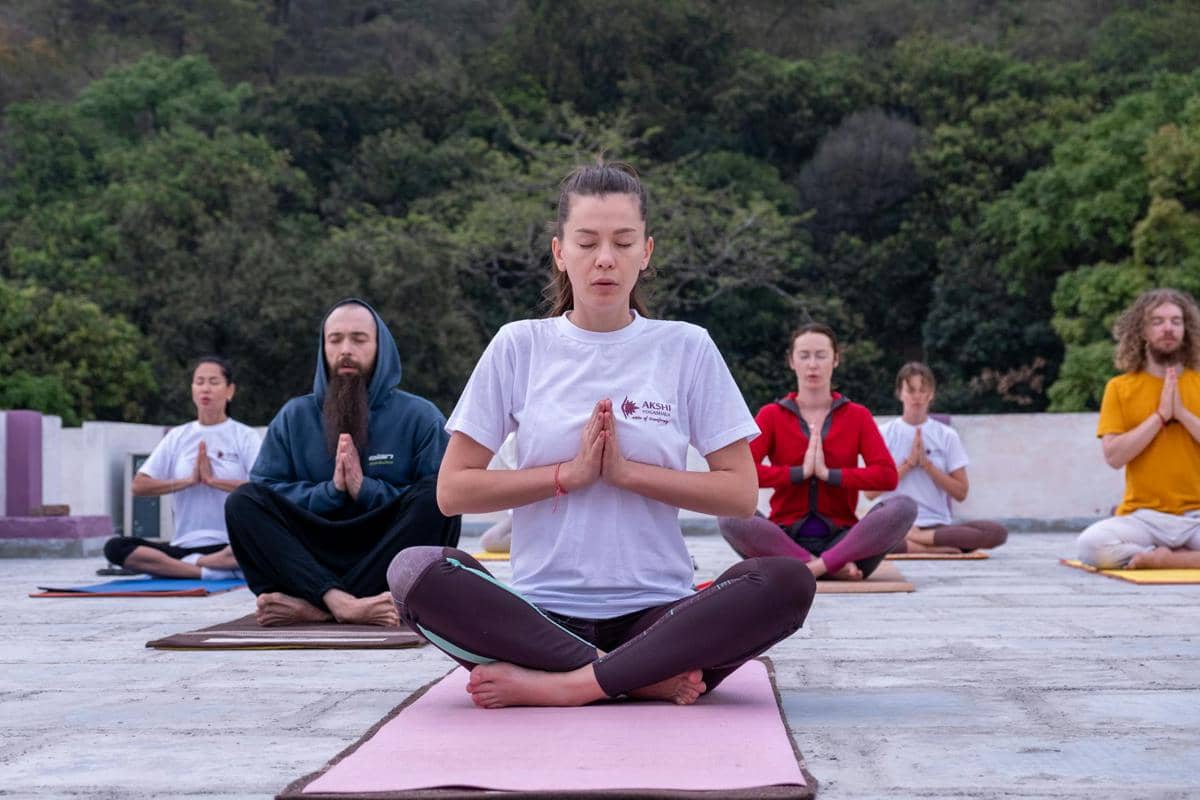 ilustrasi meditasi