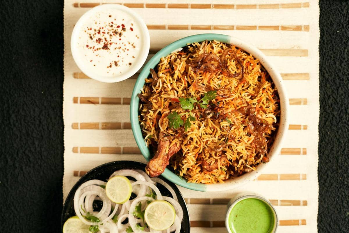 Resep Nasi Biryani Ayam Gurih Berempah, Rasanya Mirip Buatan Resto Arab!