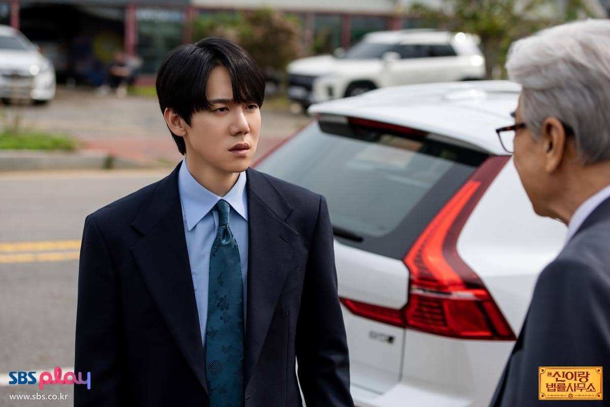 Still cut Phantom Lawyer