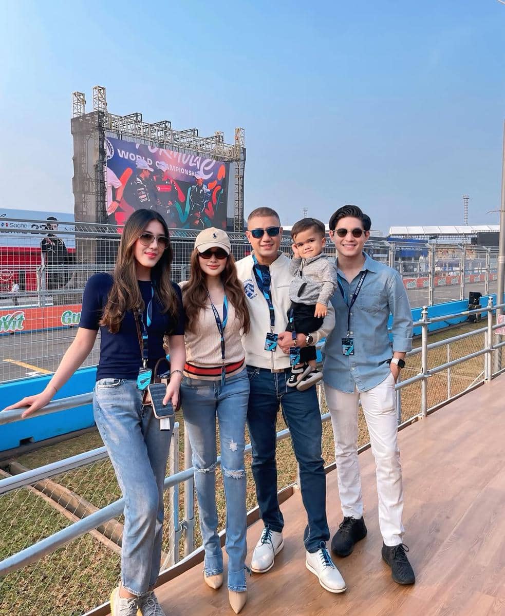 Adu gaya Nourah Sheivirah vs Cleantha Islan