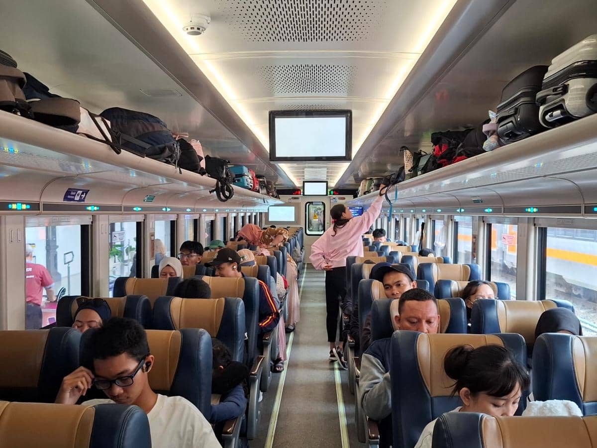 Jadwal dan Sarana Baru KA Bangunkarta dan KA Singasari 2026