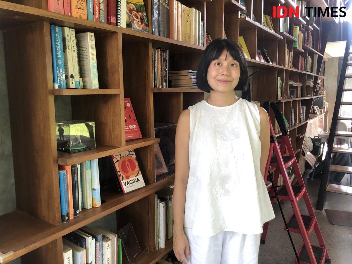 Melek Huruf, Cara Merawat Literasi Sembari Menyesap Kopi