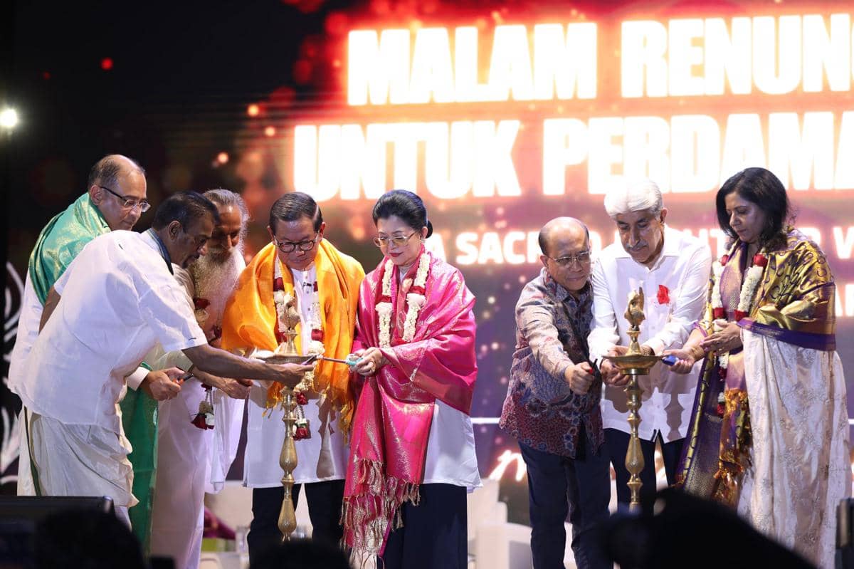 Hadiri Renungan Suci, Pramono Tekankan Pentingnya Prinsip Ahimsa