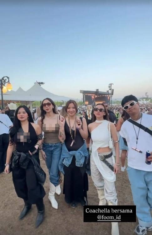Danilla nonton Coachella di 17 April
