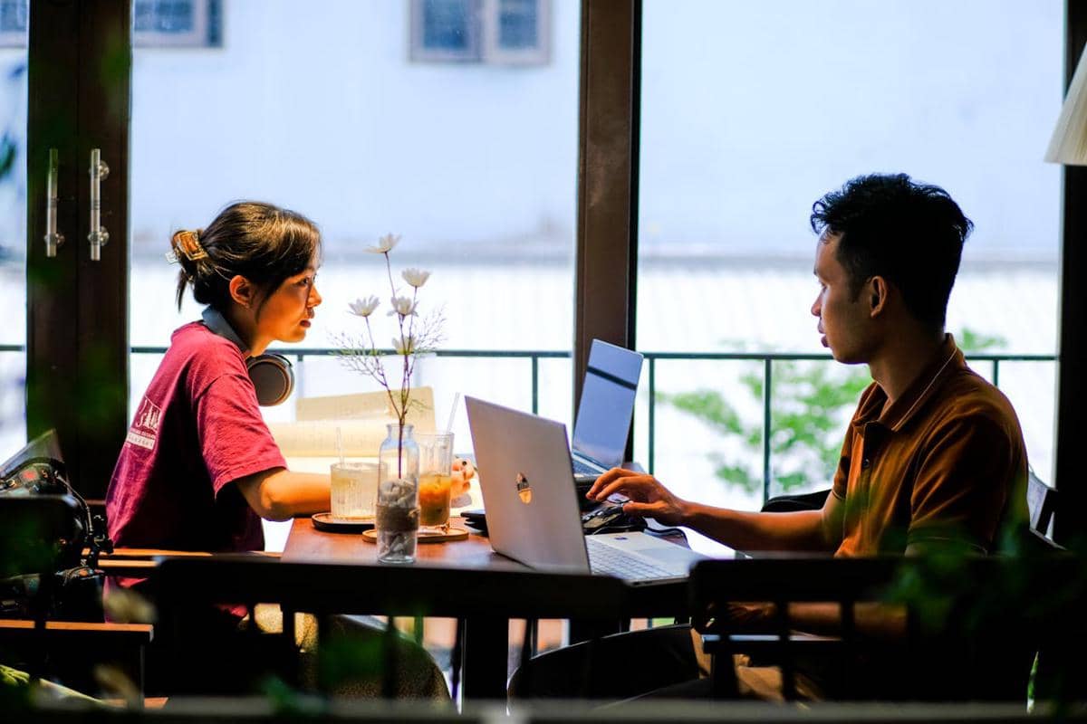 ilustrasi cowok dan cewek