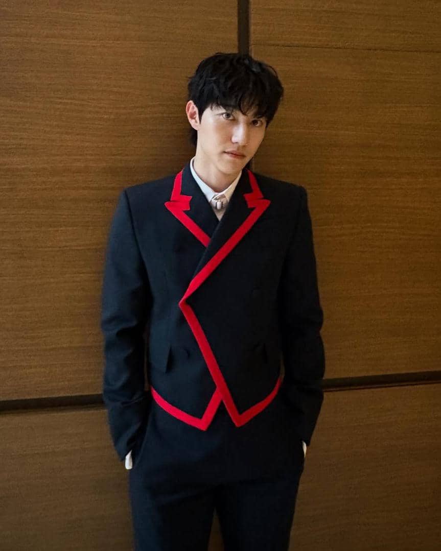 potret Kwak Dong Yeon