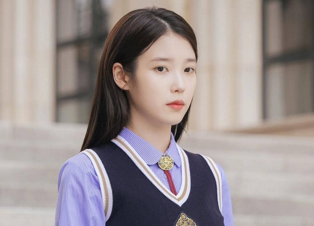 IU di drama Perfect Crown
