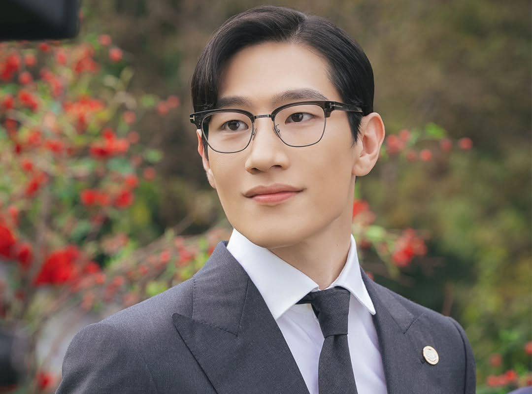 still cut drama Korea Perfect Crown