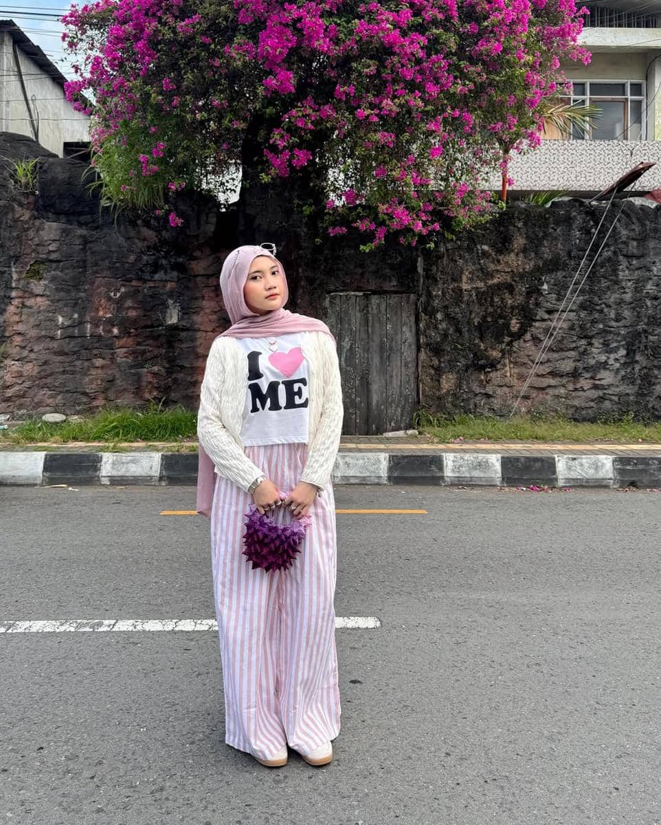 Mix and Match Nuansa Pink ala Khaila Dian
