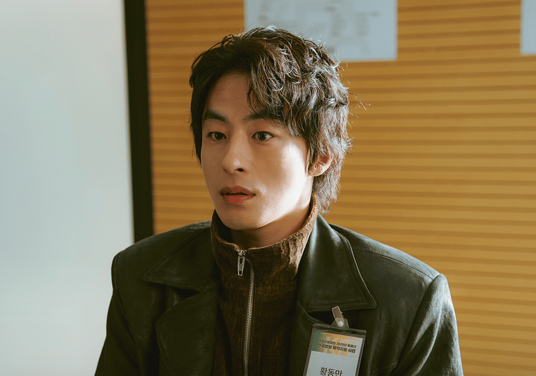 5 Sikap Dong Man di We Are All Trying Here yang Patut Ditiru