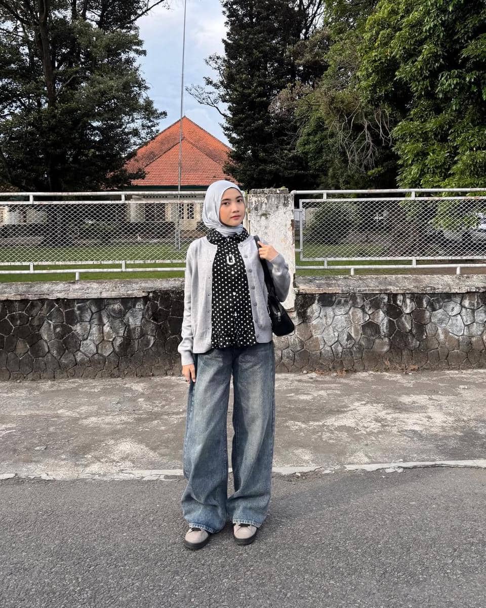 OOTD Motif Polkadot ala Khaila Dian