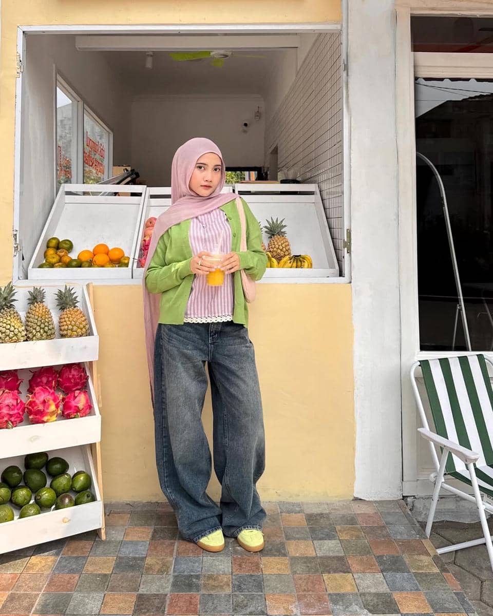 Style Nuansa Pink ala Khaila Dian